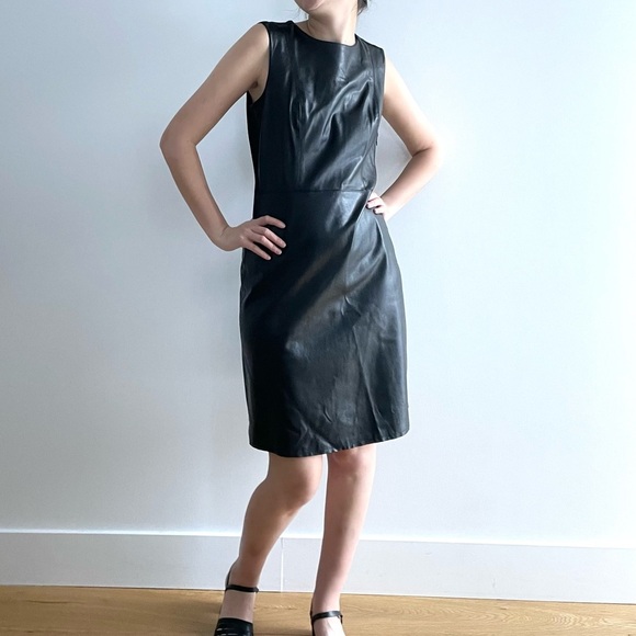 MODE DE VIE BLACK FAUX LEATHER SLEEVELESS MIDI DRESS - XS - Picture 3 of 17